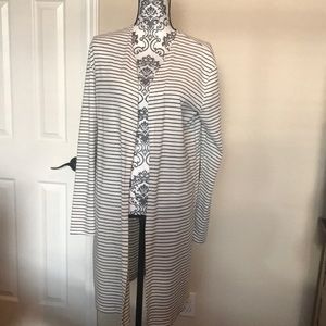 Cardigan with elbow patches